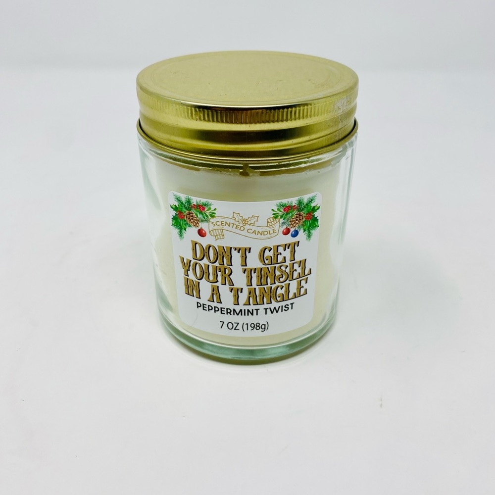 NEW - Scented Candle Peppermint Twist with Gold Lid